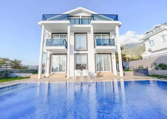 Βίλα Marsel Evi Oeluedeniz *